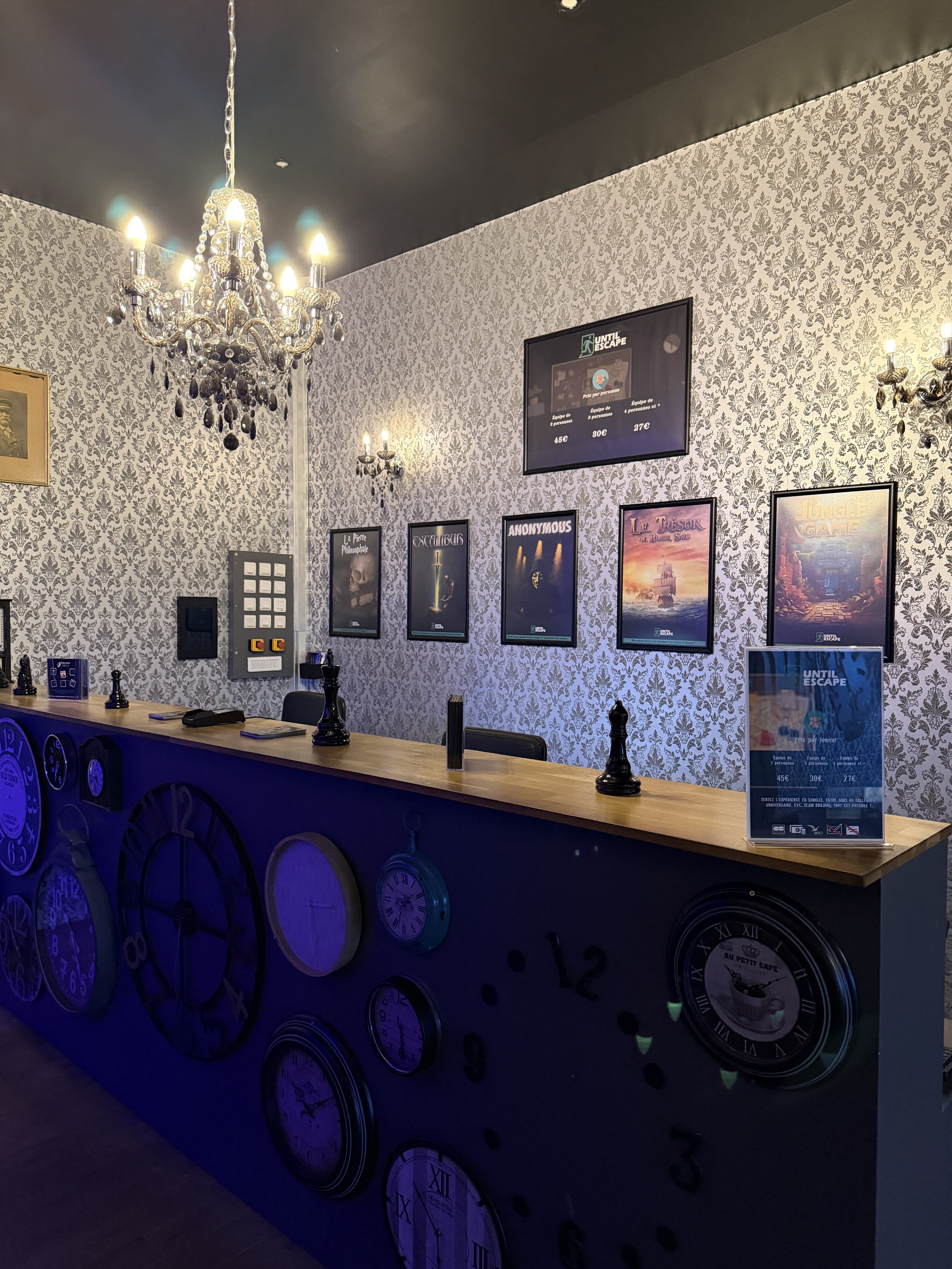 Team building escape game Aubergenville — Escape Game Family